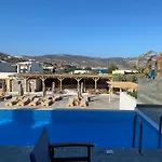Helios & Hotel Lakki (Karpathos)