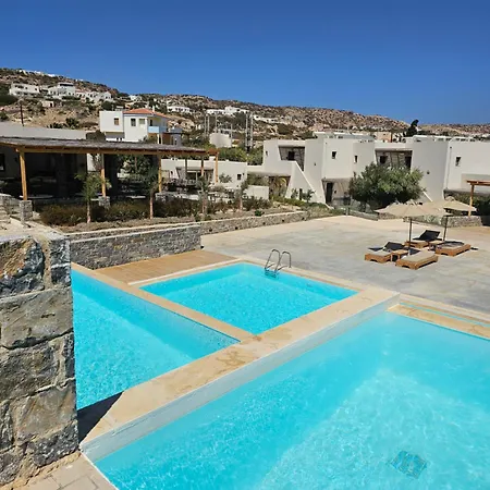 Helios & 4* Lakki (Karpathos)