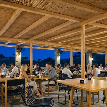 Helios & Lakki (Karpathos)