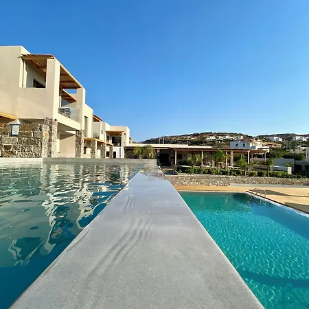 Helios & 4* Lakki (Karpathos)